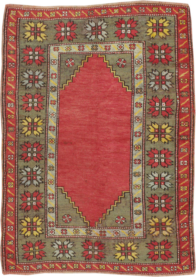 Antique Oushak Rug, No.16027 - Staging