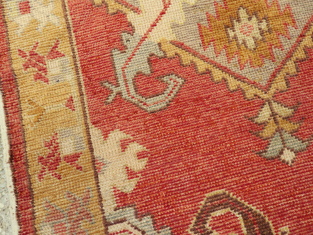 Vintage Turkish Oushak Rug, No.16031 - Staging