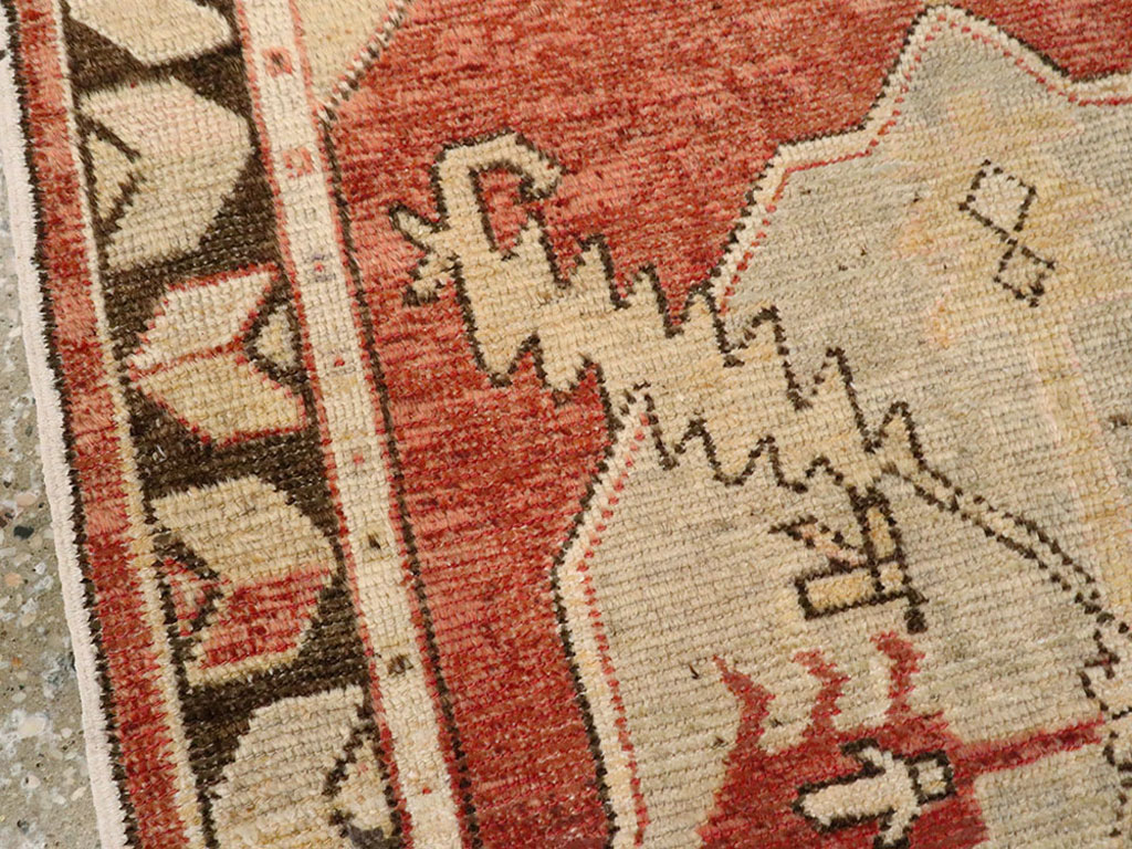 Vintage Turkish Oushak Rug, No.16037 - Staging
