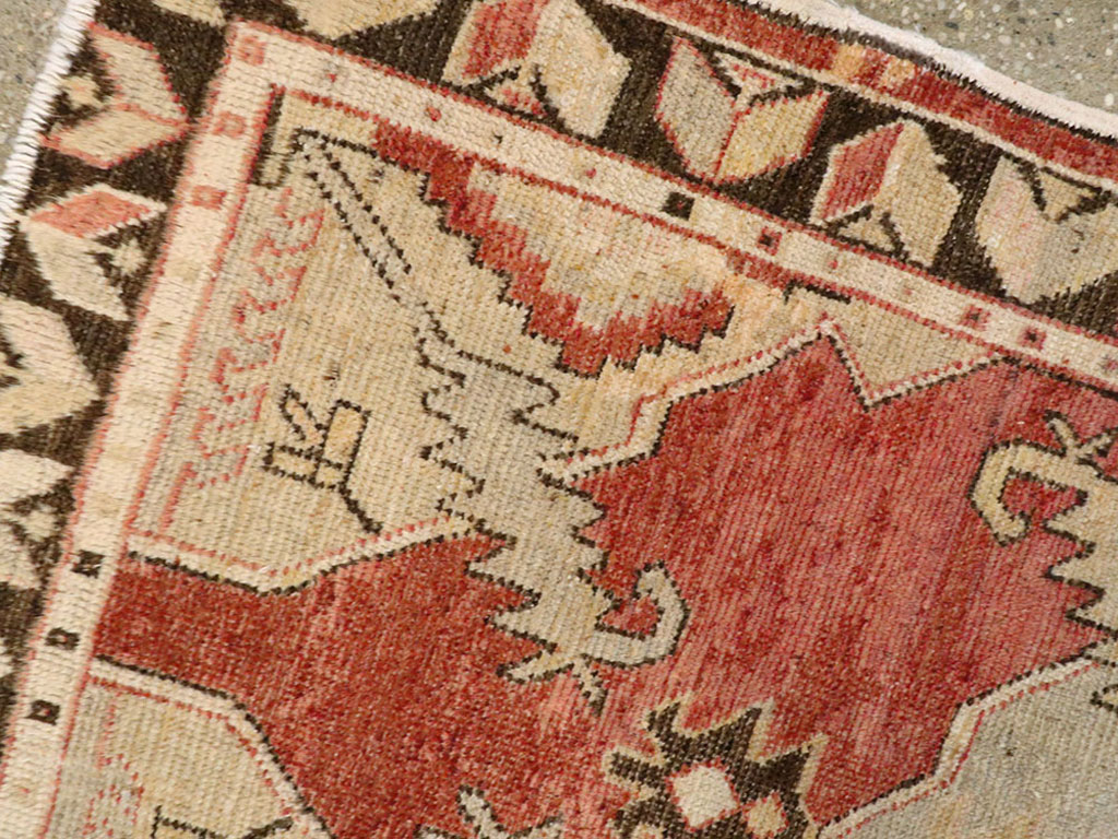 Vintage Turkish Oushak Rug, No.16037 - Staging