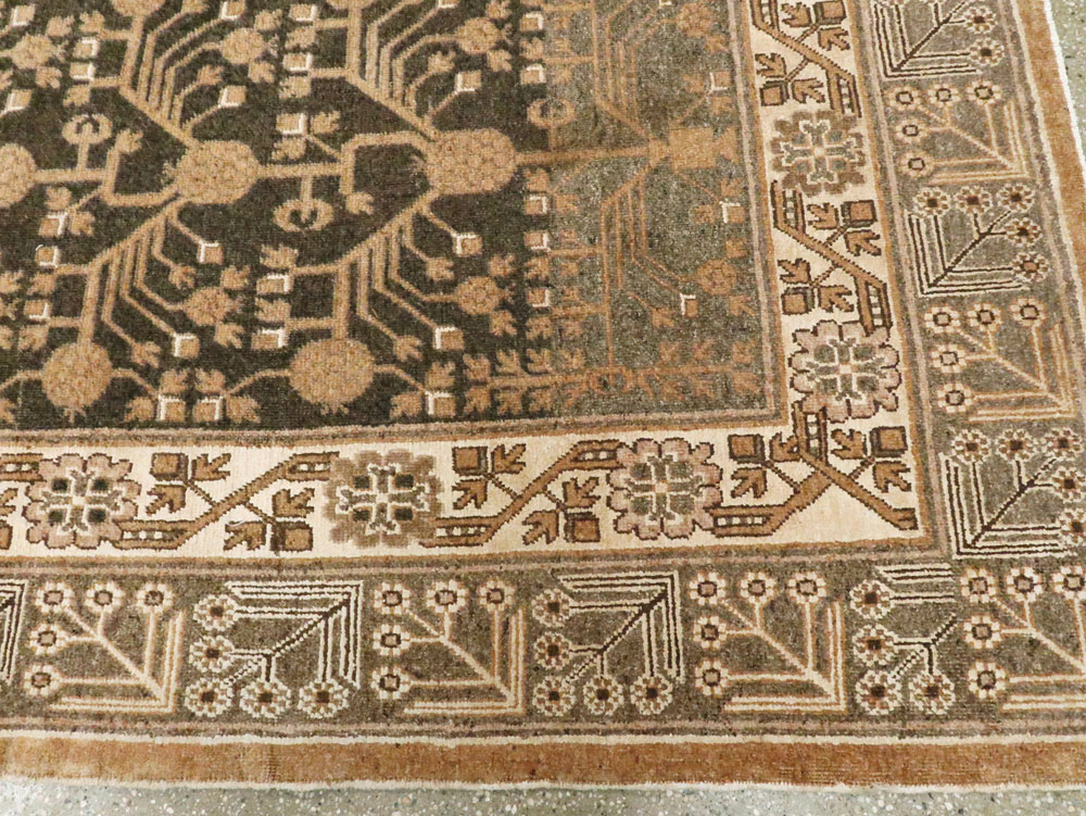 Antique East Turkestan Khotan Carpet, No.16049 - Staging