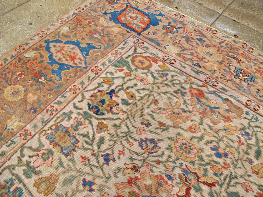 Antique Persian Sultanabad Carpet, No.16054 - Staging