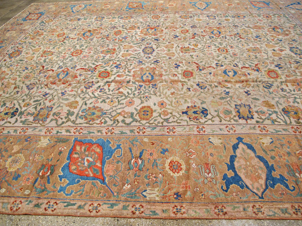 Antique Persian Sultanabad Carpet, No.16054 - Staging
