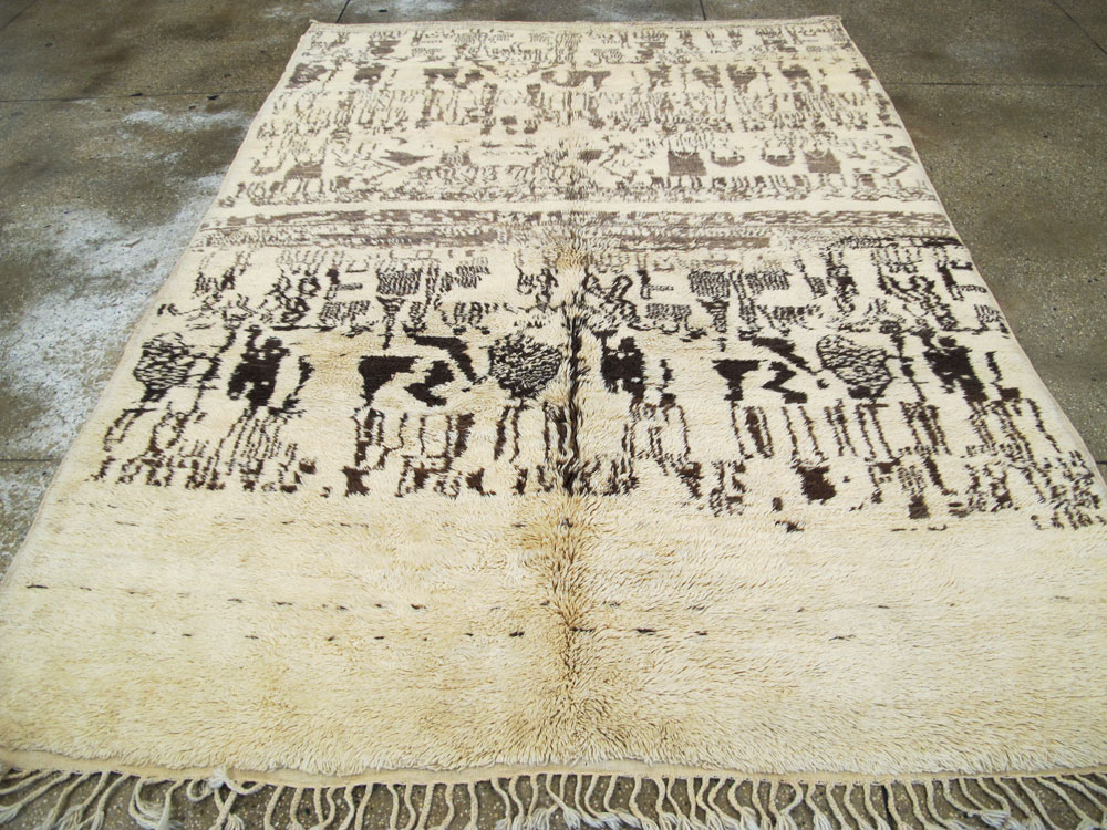 Vintage Moroccan Carpet, No.16086 - Staging