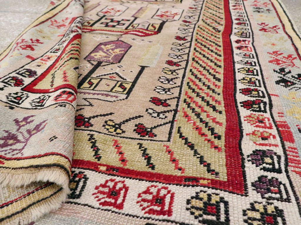 Antique Turkish Ghiordes Rug, No.16107 - Staging