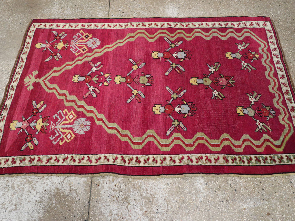 Antique Turkish Ghiordes Rug, No.16110 - Staging