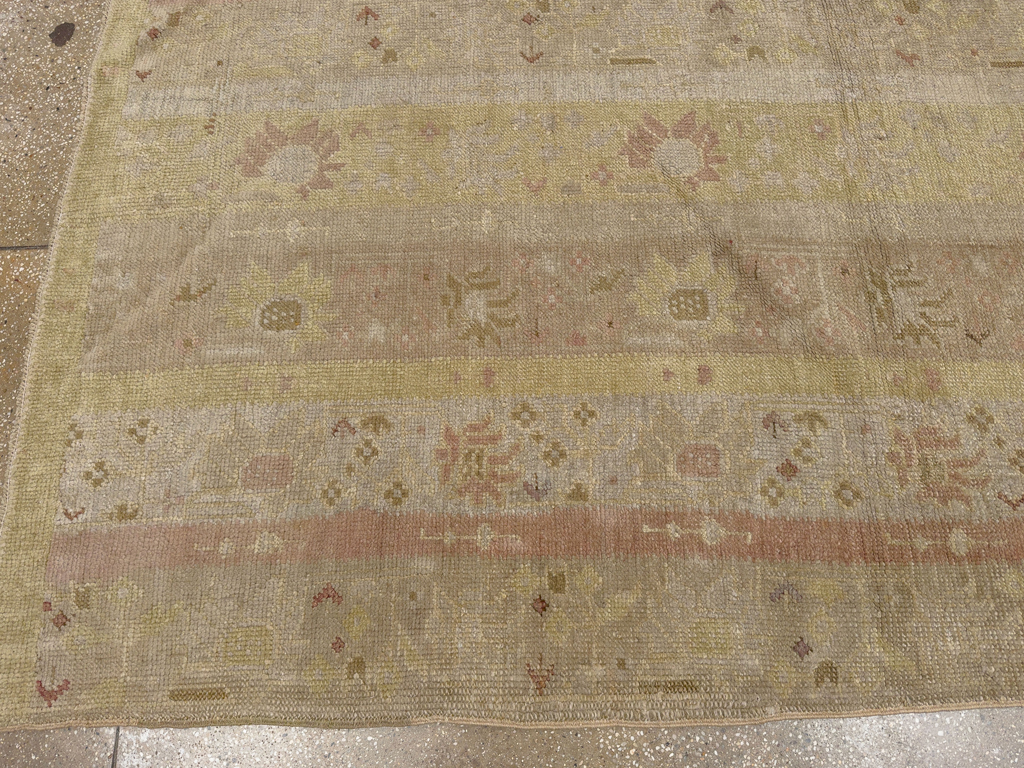 Antique Turkish Ghiordes Room Size Carpet, No.16114 - Staging