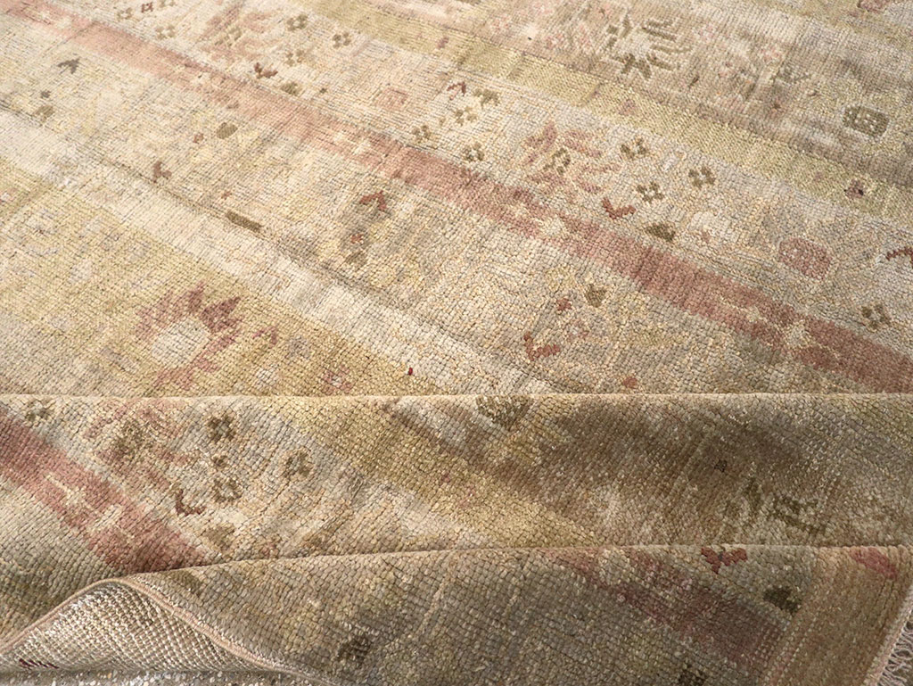 Antique Turkish Ghiordes Room Size Carpet, No.16114 - Staging