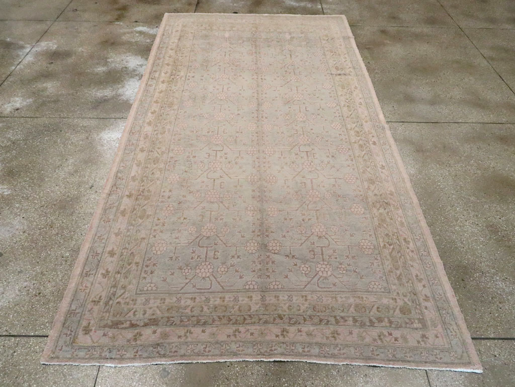 Antique East Turkestan Khotan Carpet, No.16115 - Staging