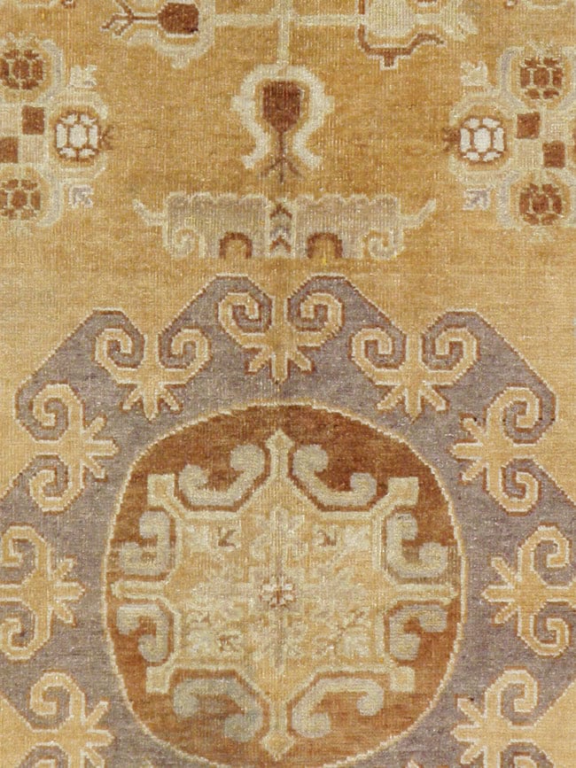 Antique East Turkest Khotan Carpet, No.16118 - Staging