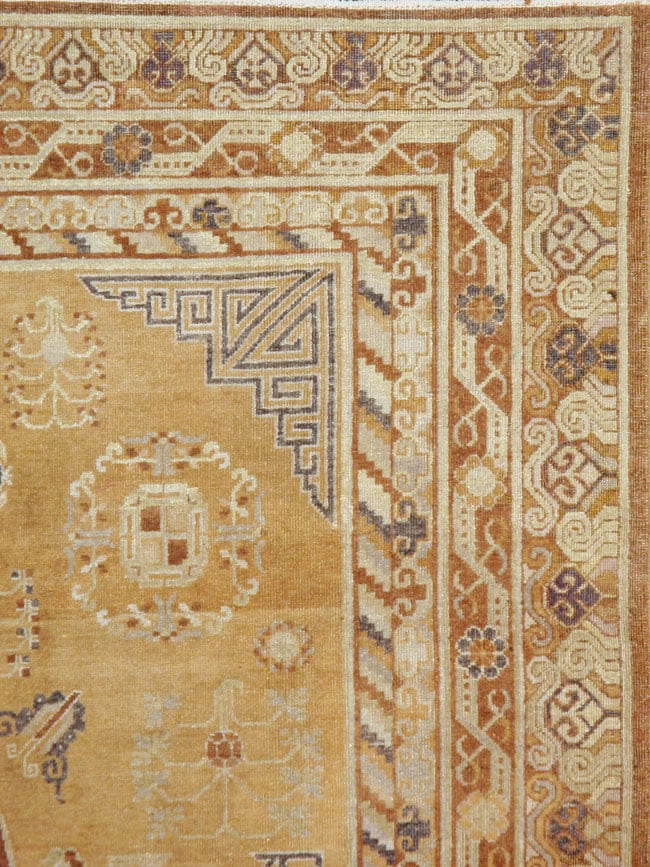 Antique East Turkest Khotan Carpet, No.16118 - Staging