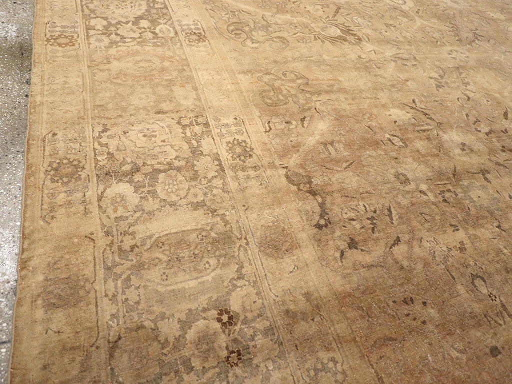 Antique Persian Tabriz Carpet, No.16134 - Staging