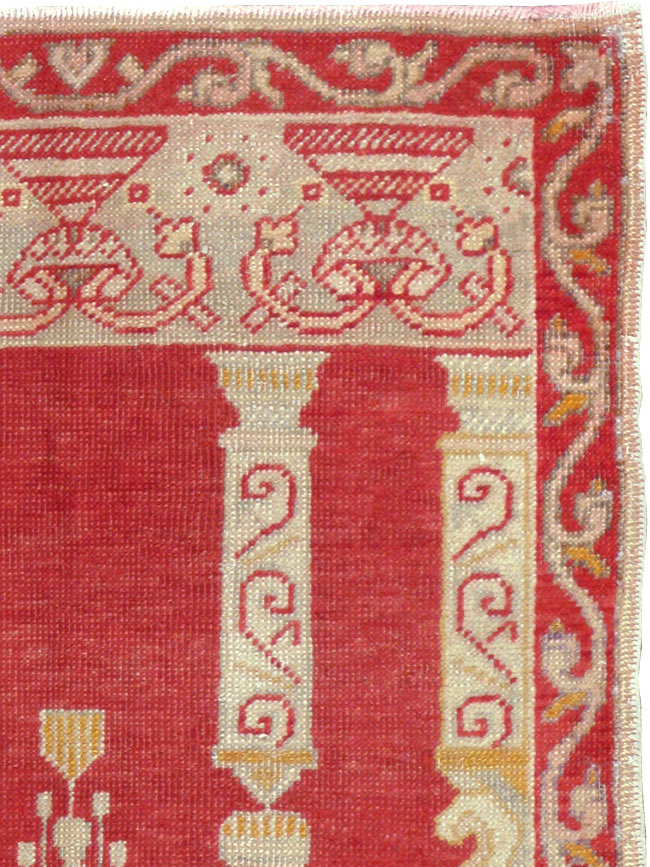 Antique Turkish Oushak Rug, No.16136 - Staging
