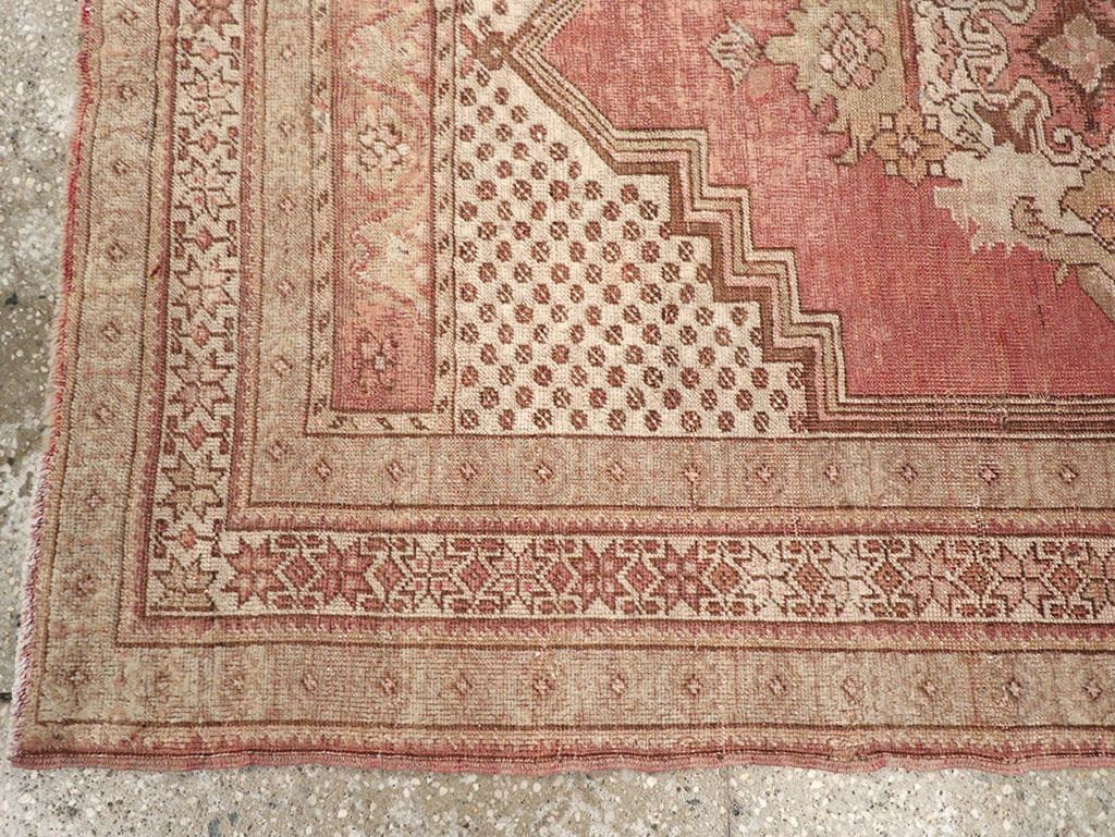 Antique Oushak Rug, No.16139 - Staging