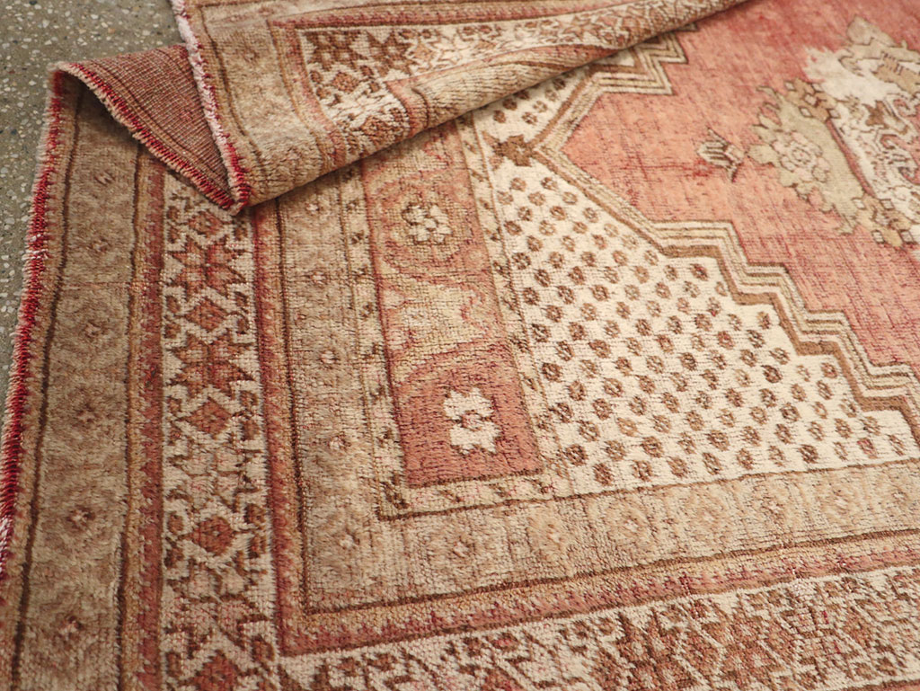 Antique Oushak Rug, No.16139 - Staging