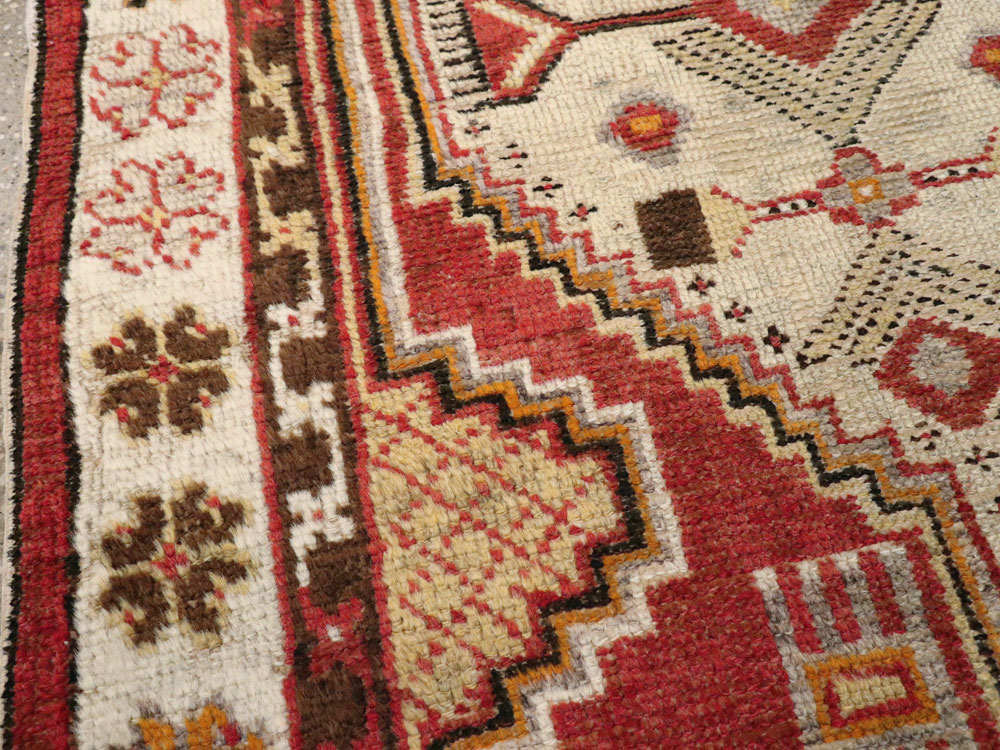 Vintage Turkish Oushak Rug, No.16196 - Staging