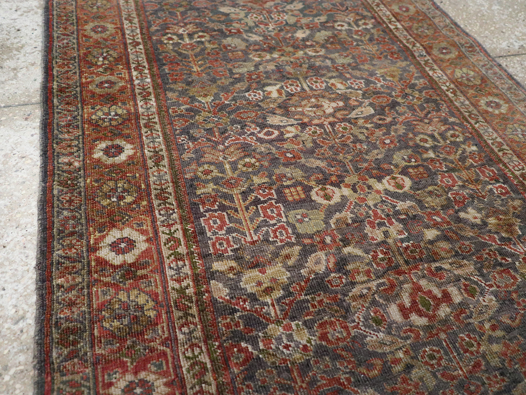 Antique Persian Mahal Rug, No.16199 - Staging