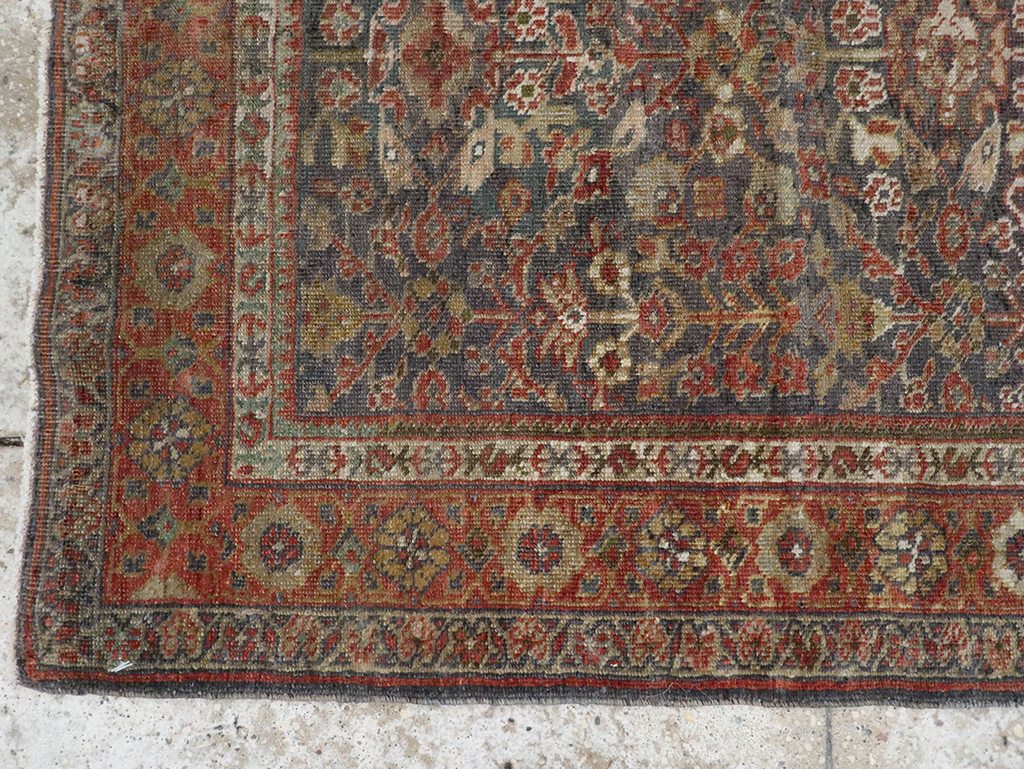 Antique Persian Mahal Rug, No.16199 - Staging