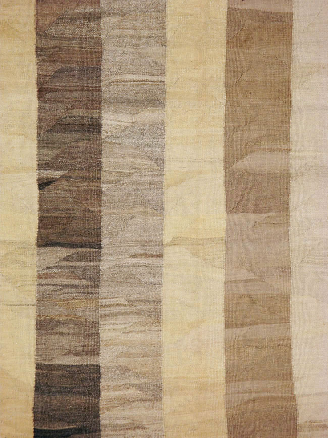 Modern Persian Kilim, No.16205 - Staging