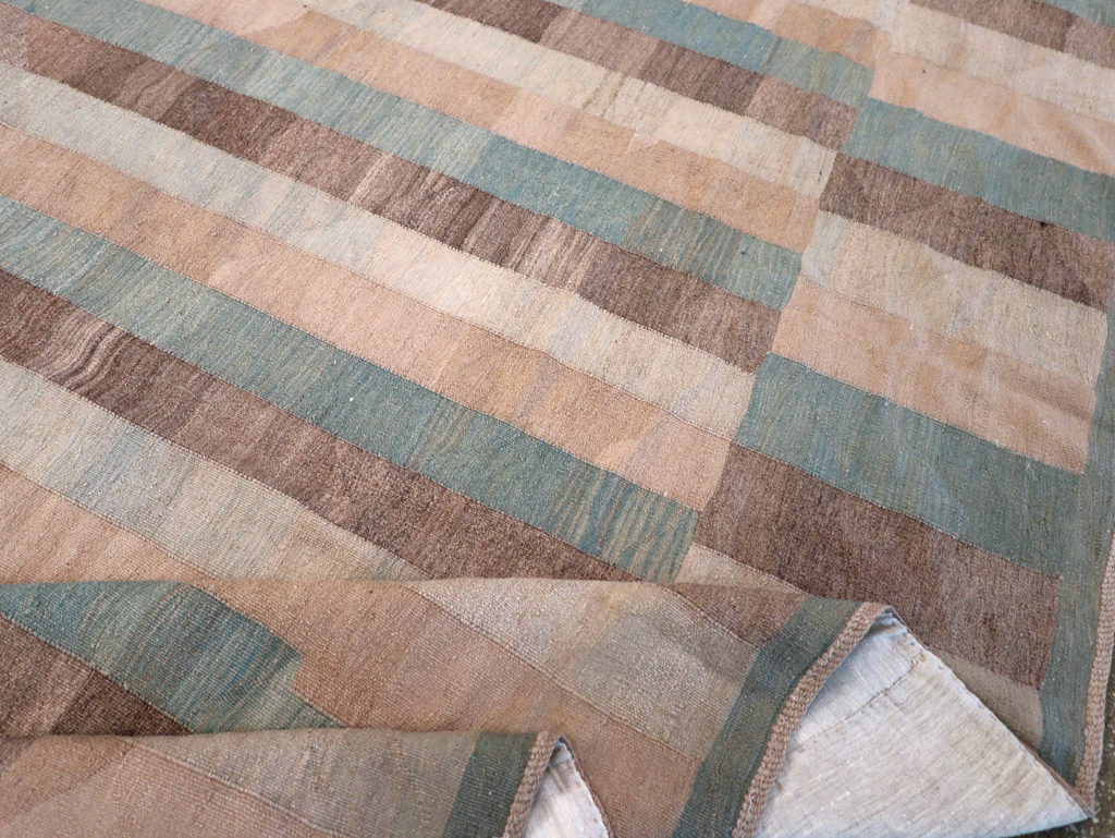 Modern Persian Kilim, No.16207 - Staging