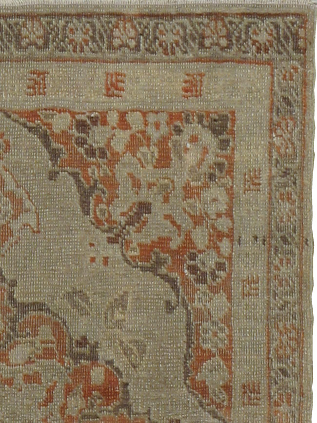 Antique Persian Tabriz Rug, No.16255 - Staging