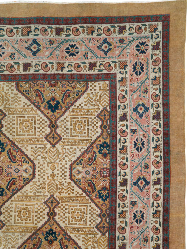 Antique Persian Tabriz Carpet, No.16282 - Staging