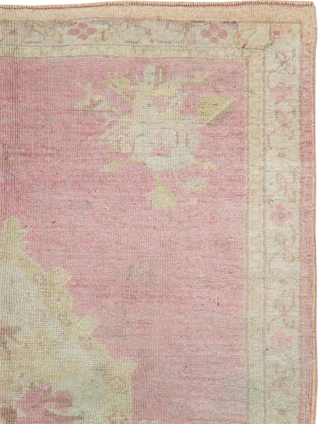 Antique Turkish Oushak Rug, No.16285 - Staging