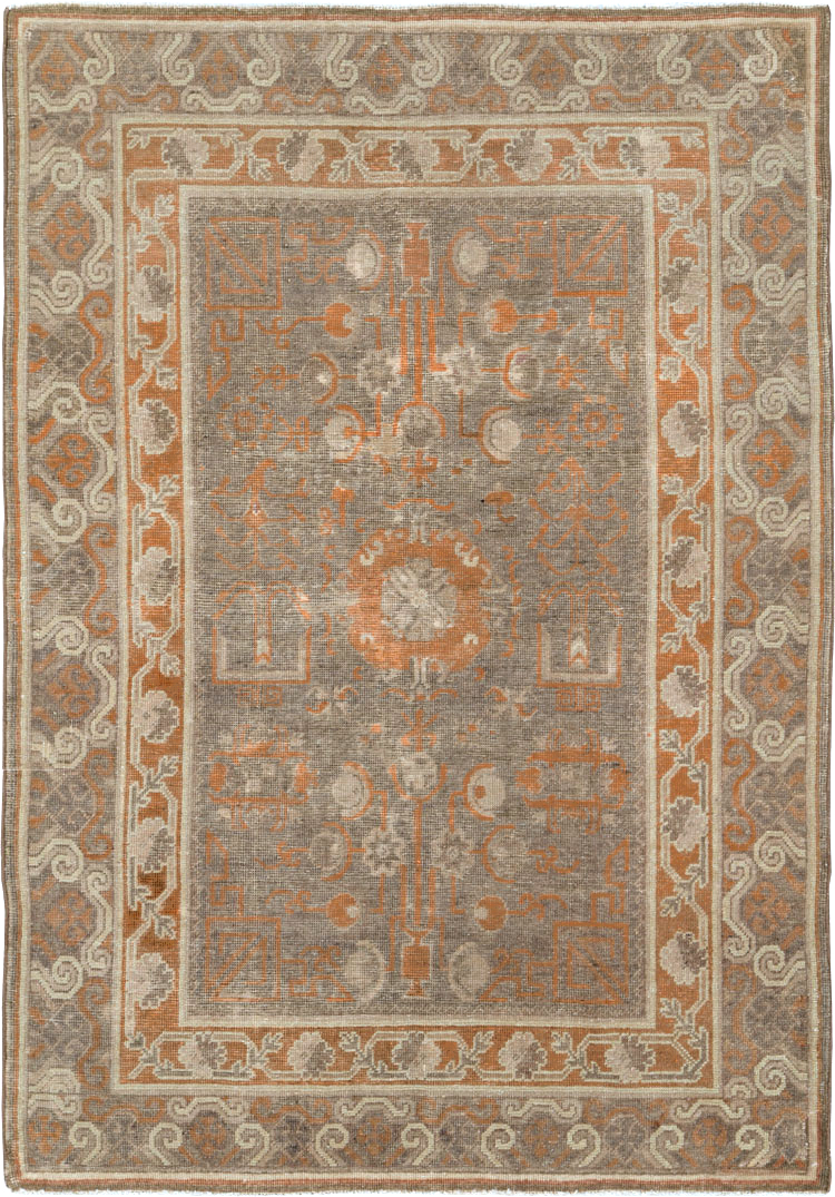 Vintage East Turkestan Khotan Rug, No.16293 - Staging