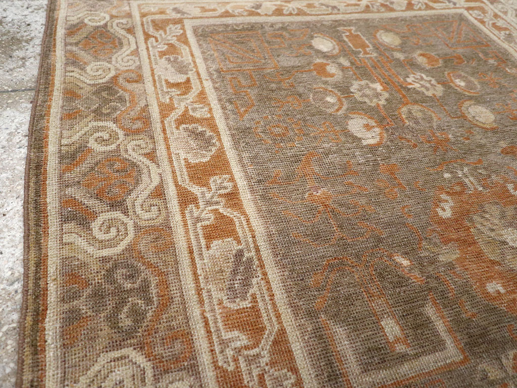 Vintage East Turkestan Khotan Rug, No.16293 - Staging