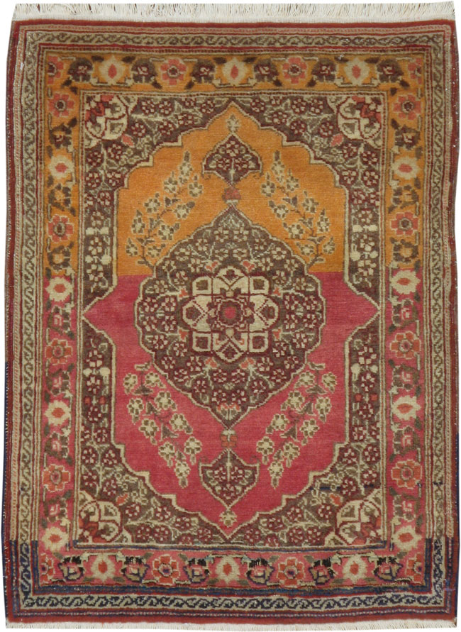 Antique Persian Tabriz Rug, No.16297 - Staging