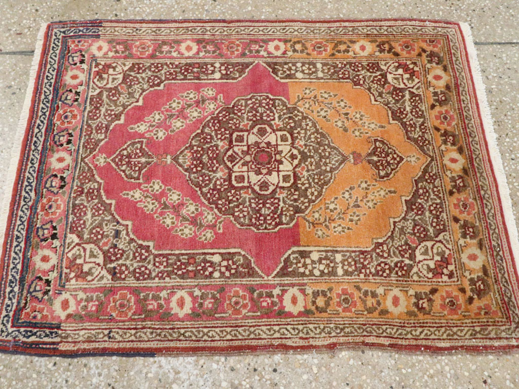 Antique Persian Tabriz Rug, No.16297 - Staging