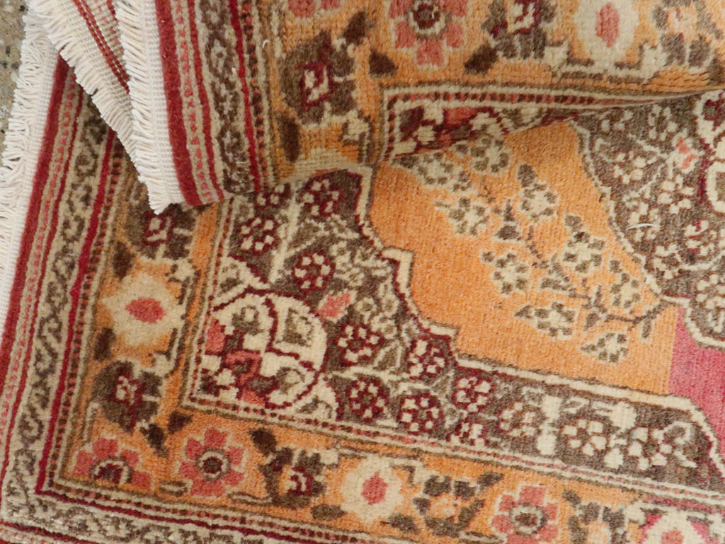 Antique Persian Tabriz Rug, No.16297 - Staging