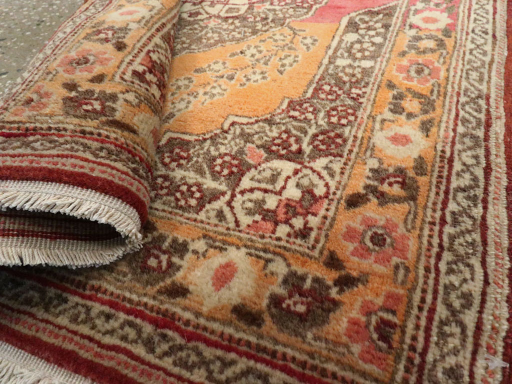 Antique Persian Tabriz Rug, No.16297 - Staging