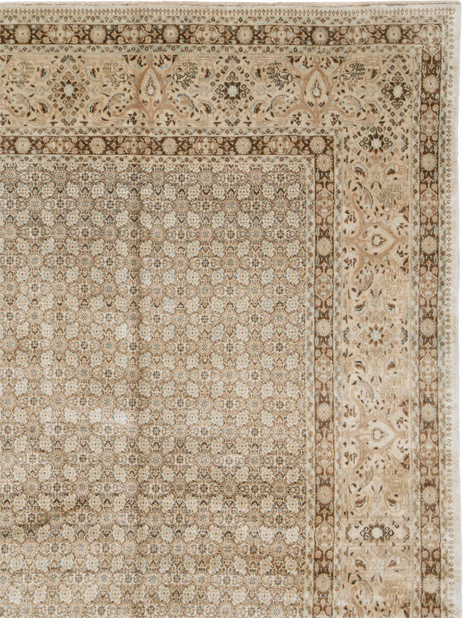Vintage Persian Moud Carpet, No.16319 - Staging