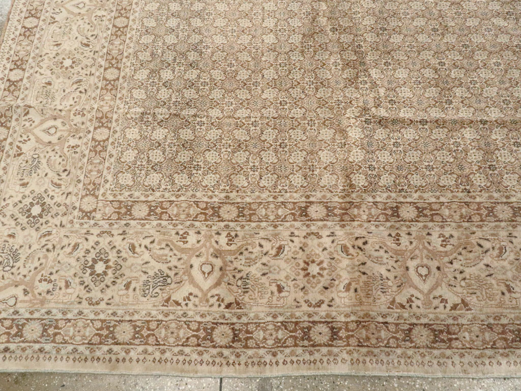 Vintage Persian Moud Carpet, No.16319 - Staging