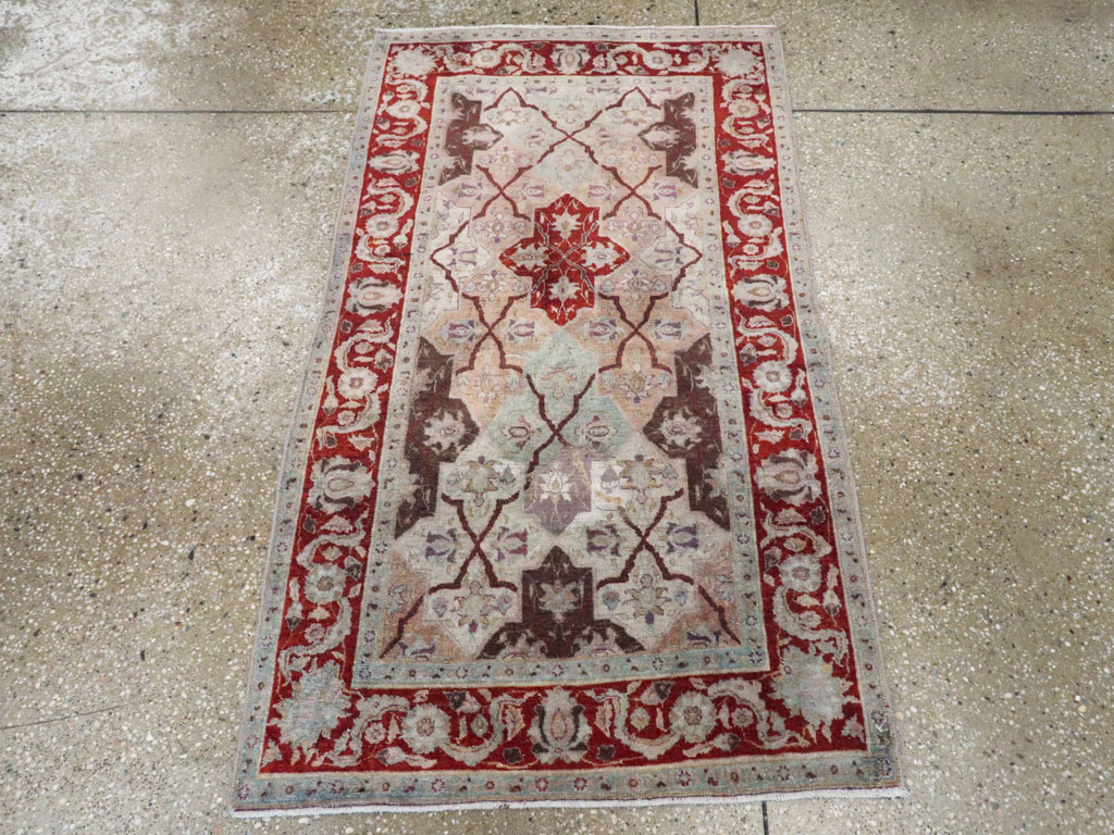 Vintage Persian Tabriz Rug, No.16327 - Staging