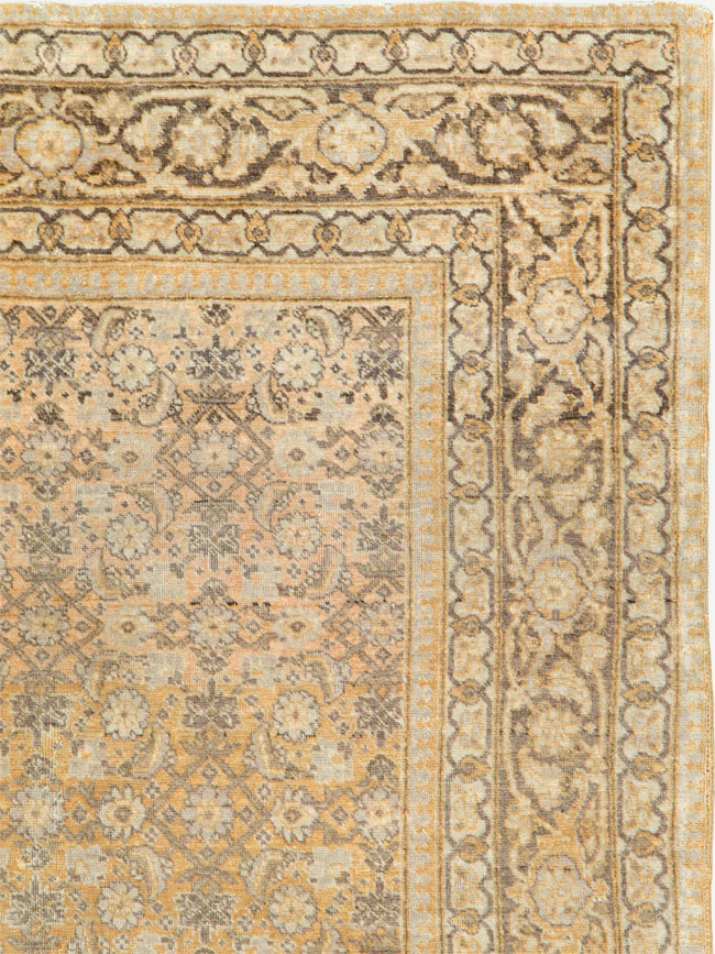 Antique Persian Tabriz Rug, No.16345 - Staging