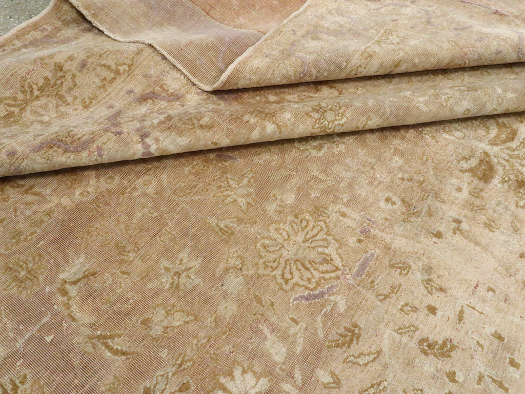 Vintage Turkish Herekeh Silk Rug, No.16401 - Staging