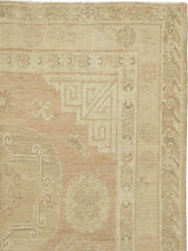 Vintage East Turkestan Khotan Rug, No.16438 - Staging