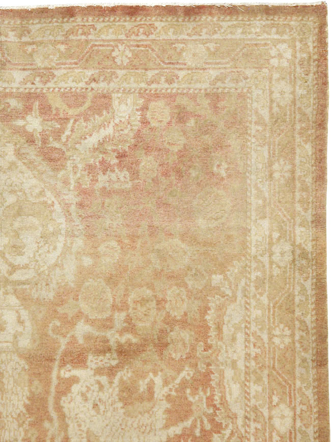 Antique Indian Agra Rug, No.16502 - Staging