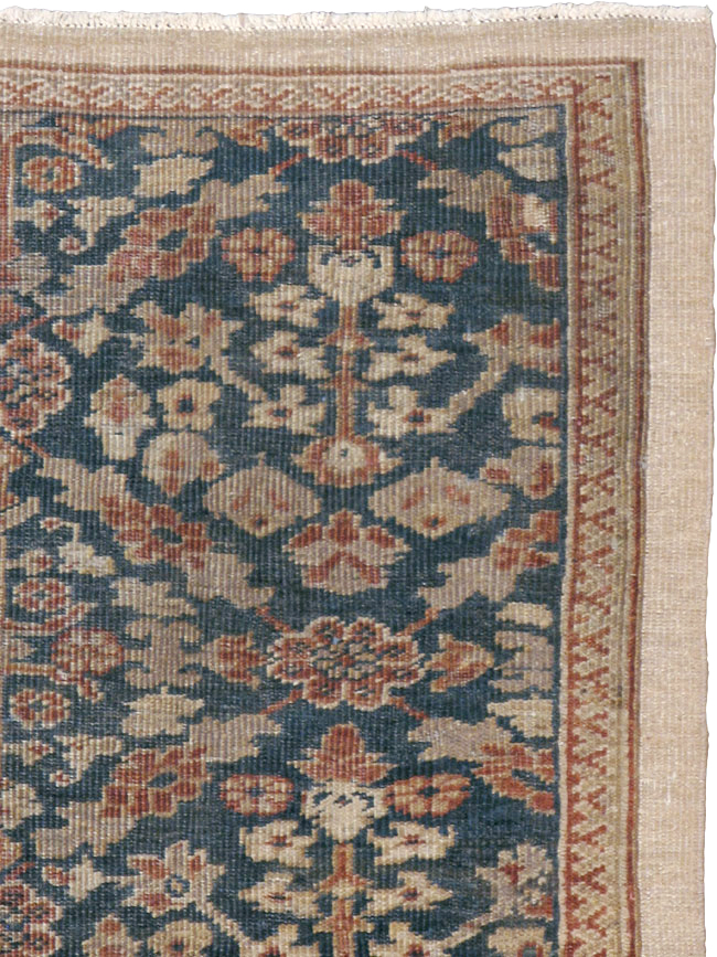 Antique Persian Mahal Rug, No.16512 - Staging