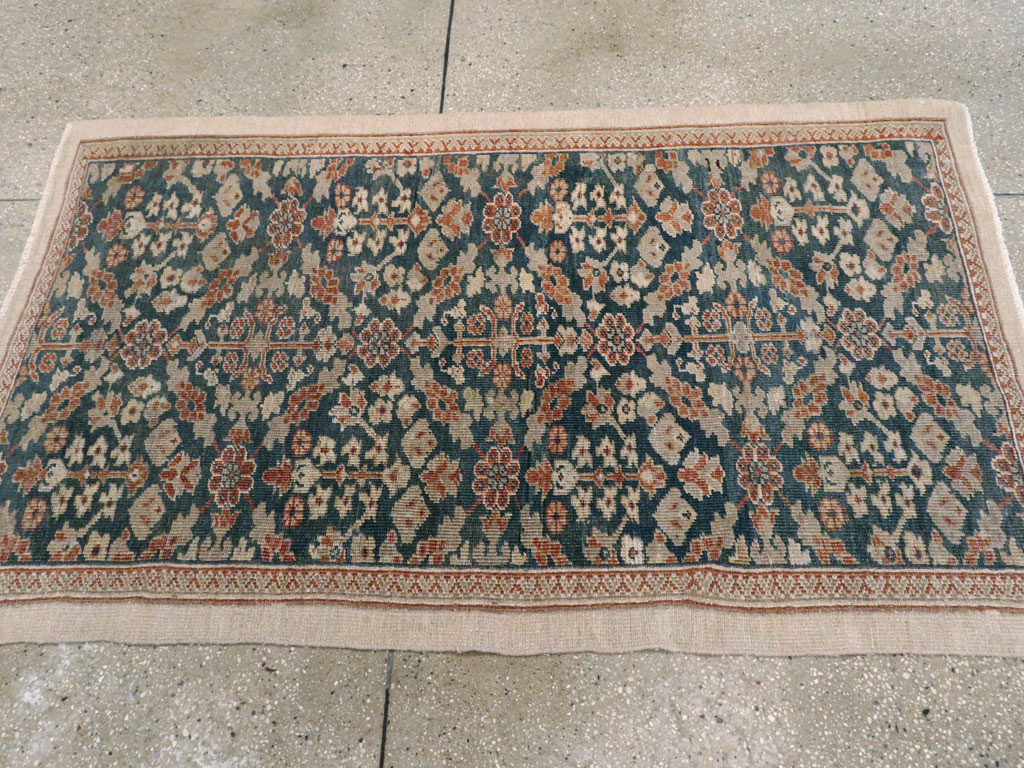Antique Persian Mahal Rug, No.16512 - Staging