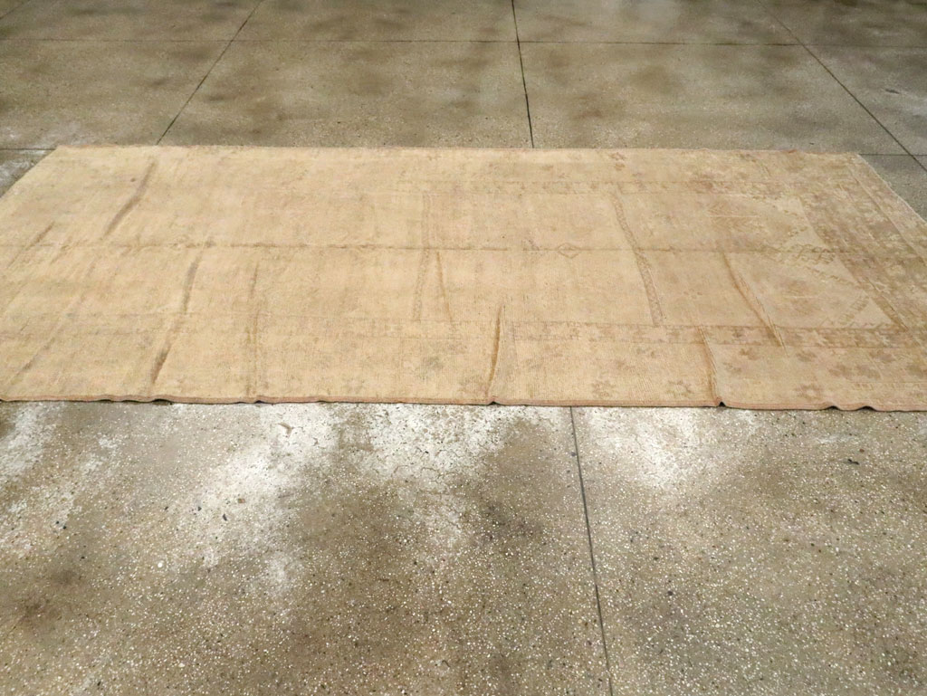 Antique Turkish Oushak Gallery Rug, No.16567 - Staging