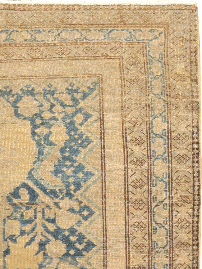 Antique Persian Malayer Rug, No.16578 - Staging