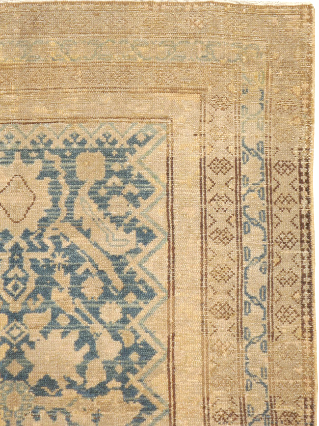 Antique Persian Malayer Rug, No.16578 - Staging