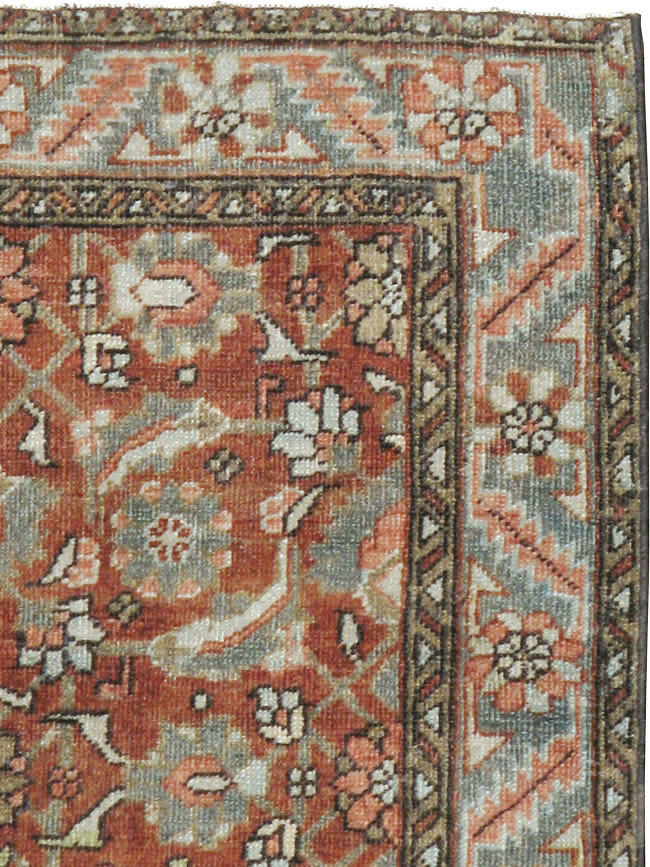Antique Persian Heriz Rug, No.16626 - Staging