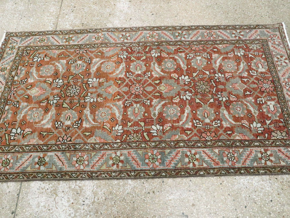 Antique Persian Heriz Rug, No.16626 - Staging