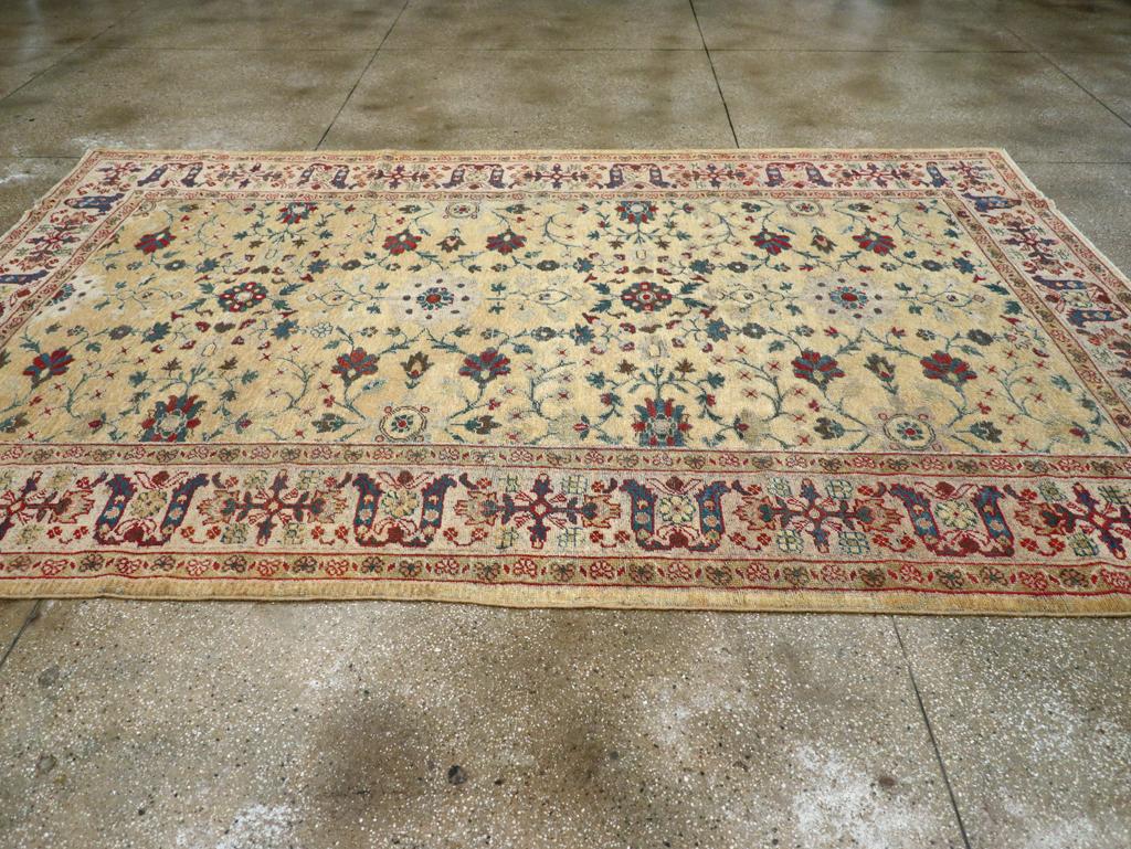 Antique Persian Mahal Carpet, No.16640 - Staging
