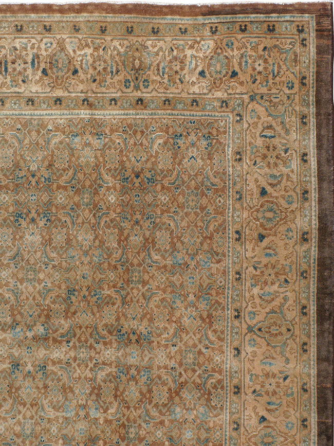 Vintage Persian Mahal Carpet, No.16661 - Staging