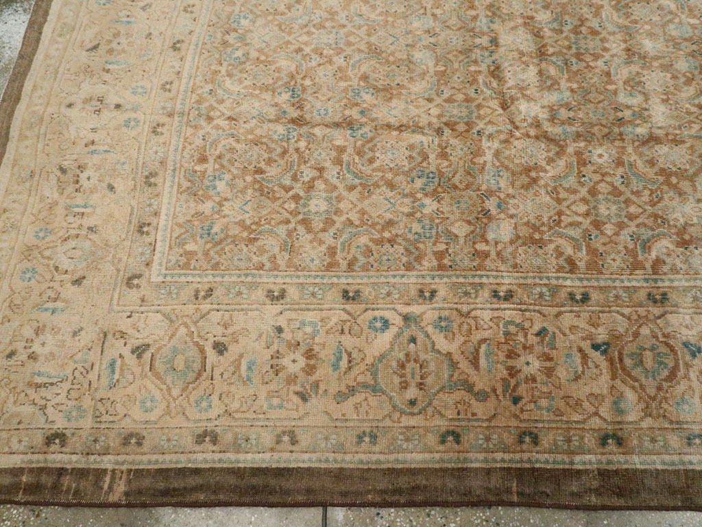 Vintage Persian Mahal Carpet, No.16661 - Staging